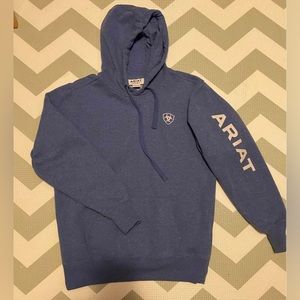 ARIAT sweatshirt size small